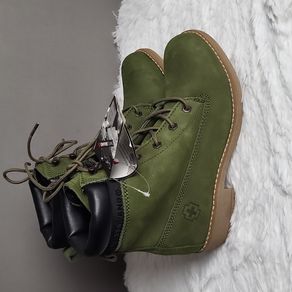 SwissBrand  Women's Green Genuine Leather Lace-up Boots, Size 9(US)